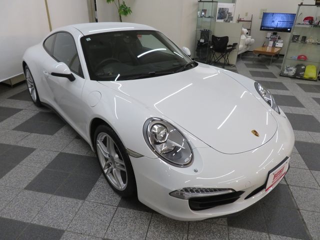 PORSCHE PORSCHE 911 2015