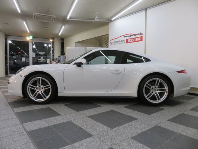 PORSCHE PORSCHE 911 2015