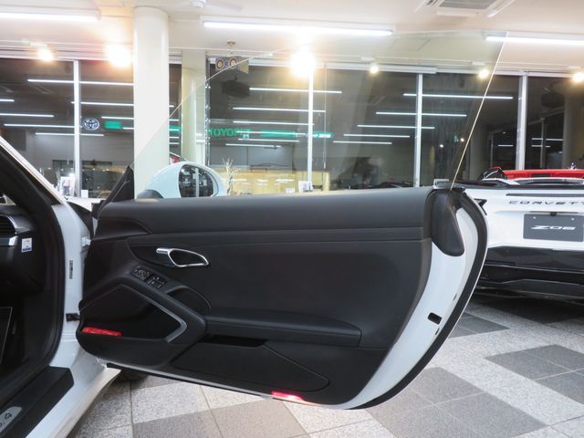 PORSCHE PORSCHE 911 2015