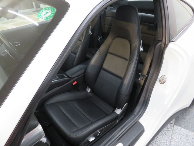 PORSCHE PORSCHE 911 2015