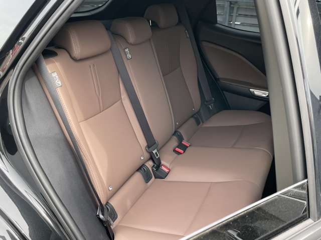 TOYOTA LEXUS LBX 2024