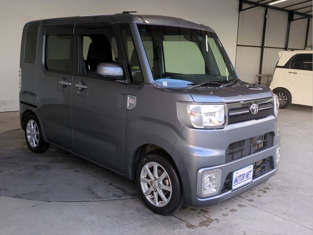 TOYOTA PIXIS MEGA 2016