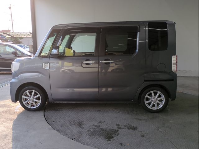 TOYOTA PIXIS MEGA 2016