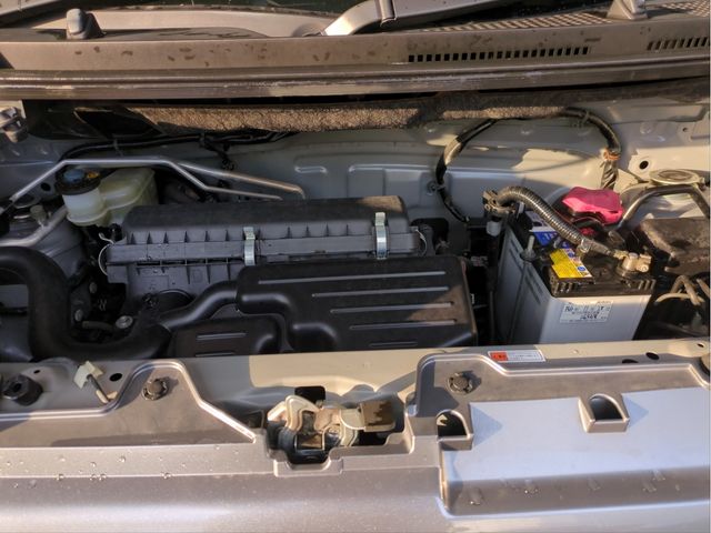 TOYOTA PIXIS MEGA 2016