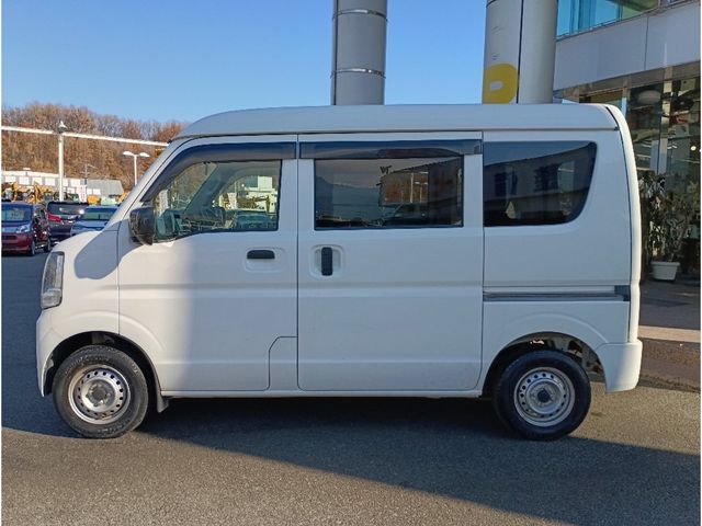 NISSAN NV100 CLIPPER 2022