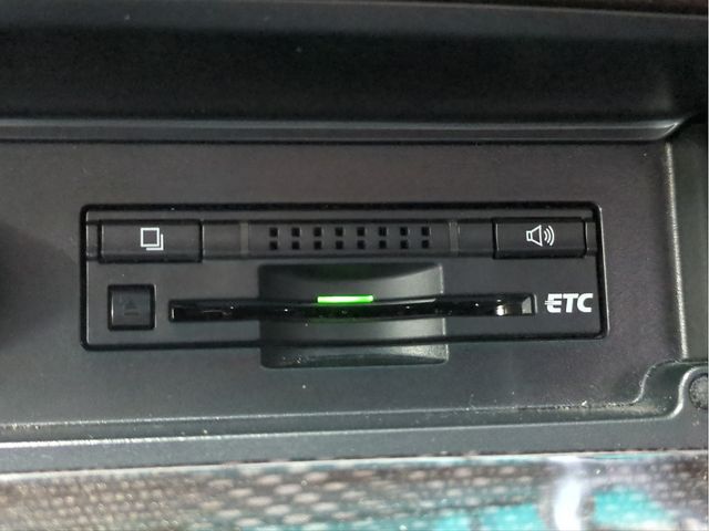 TOYOTA CAMRY HYBRID 2013