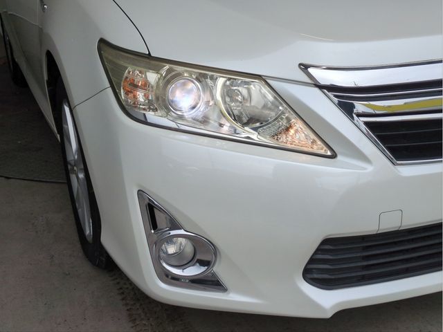 TOYOTA CAMRY HYBRID 2013