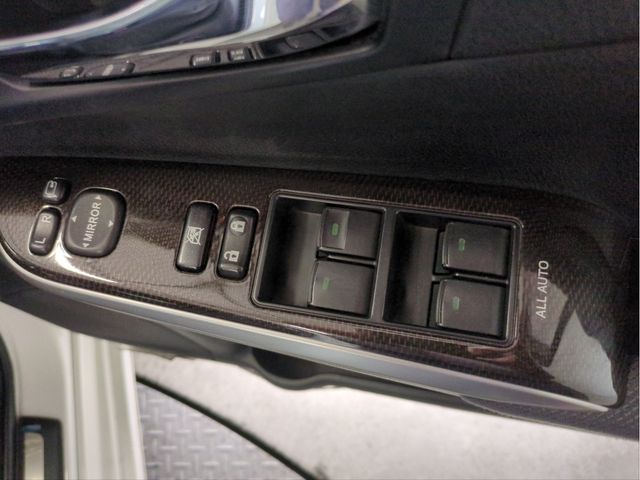 TOYOTA CAMRY HYBRID 2013