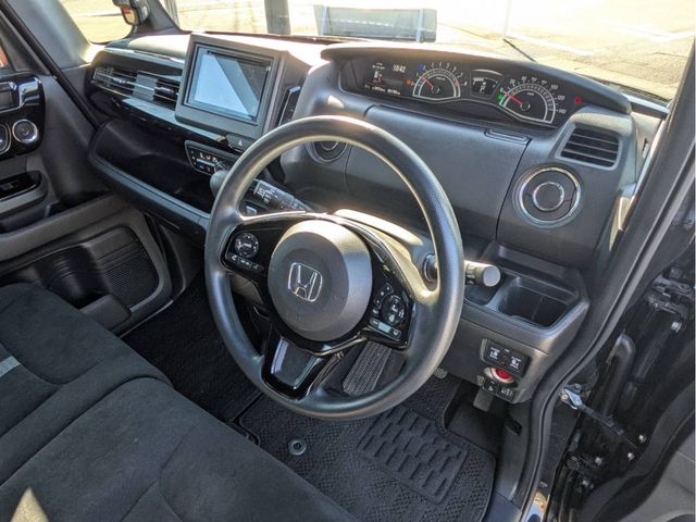 HONDA N BOX CUSTOM 2022