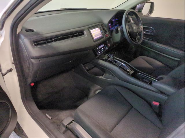 HONDA VEZEL HYBRID 2016