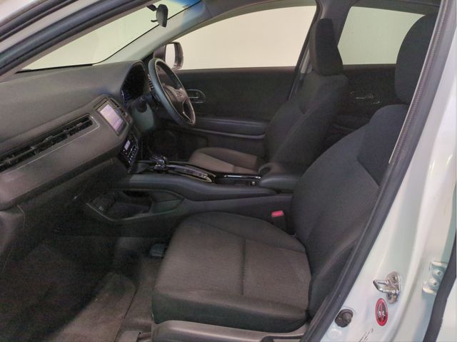 HONDA VEZEL HYBRID 2016