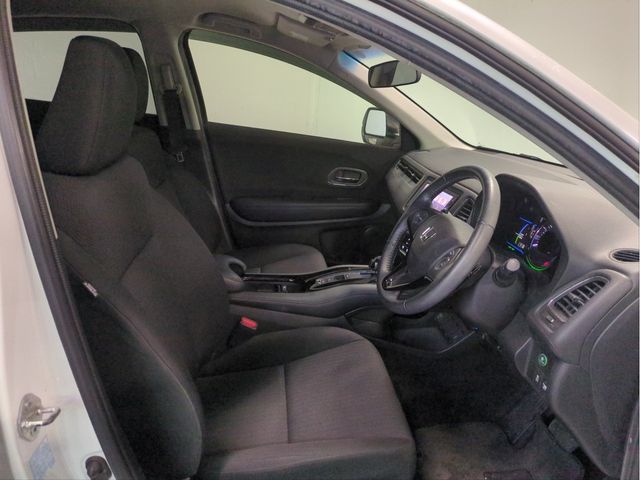 HONDA VEZEL HYBRID 2016