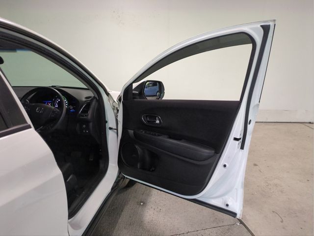 HONDA VEZEL HYBRID 2016