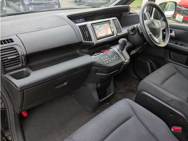 HONDA STEPWAGON SPADA 2014