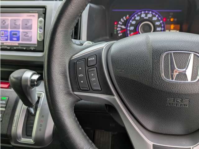 HONDA STEPWAGON SPADA 2014