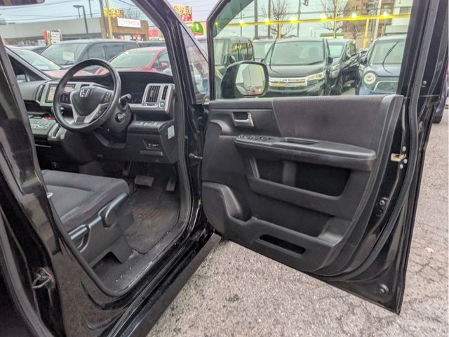 HONDA STEPWAGON SPADA 2014