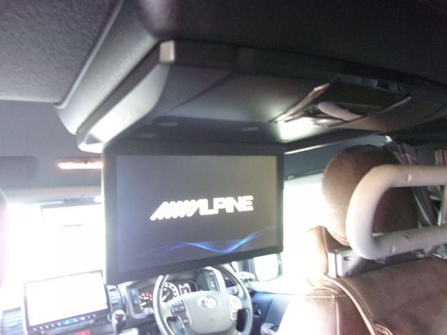 TOYOTA HIACE van 4WD 2022