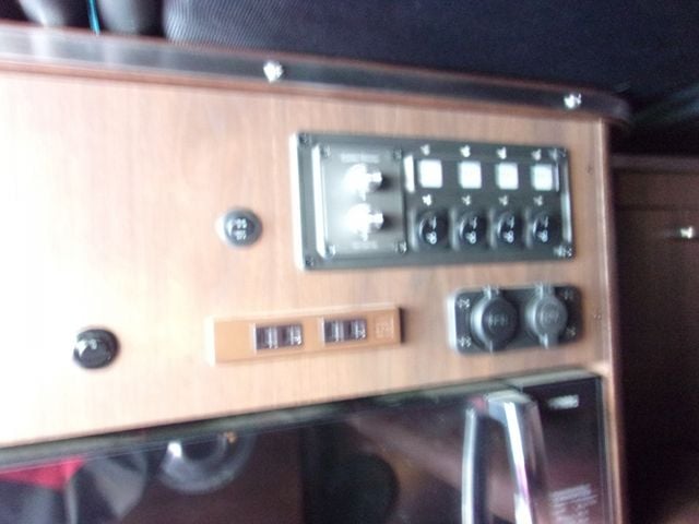 TOYOTA HIACE van 4WD 2022