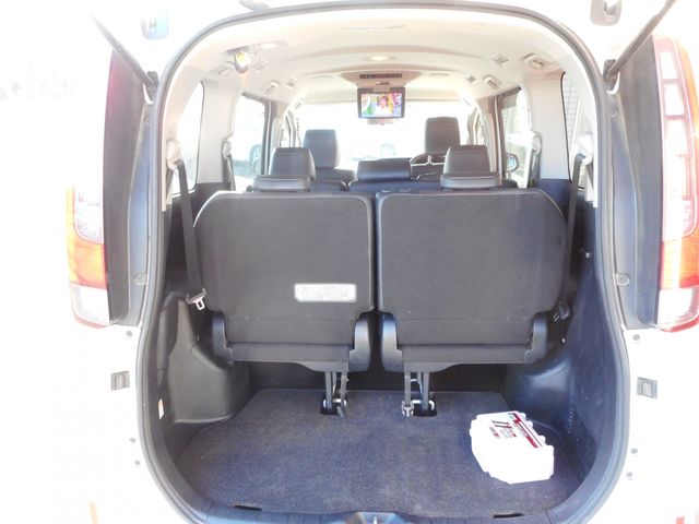 TOYOTA ESQUIRE 4WD 2016