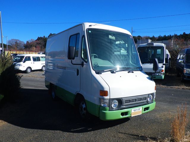 TOYOTA Urban Supporter 2004