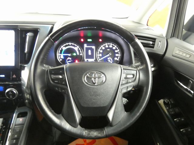 TOYOTA ALPHARD hybrid 4WD 2019