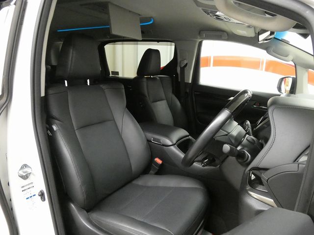 TOYOTA ALPHARD hybrid 4WD 2019