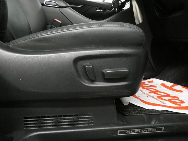 TOYOTA ALPHARD hybrid 4WD 2019