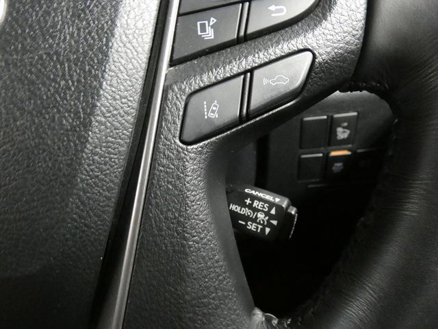 TOYOTA ALPHARD hybrid 4WD 2019