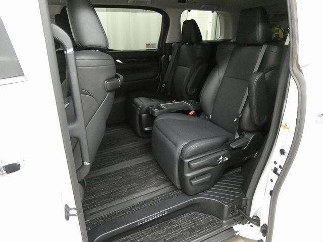 TOYOTA ALPHARD hybrid 4WD 2019