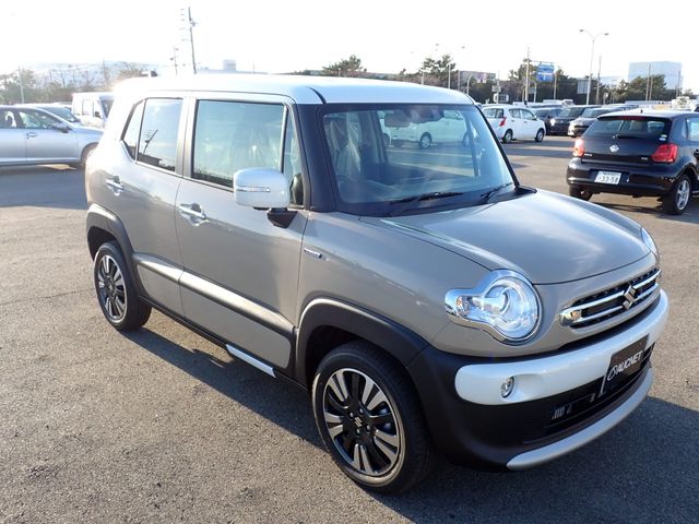 SUZUKI XBEE 2025