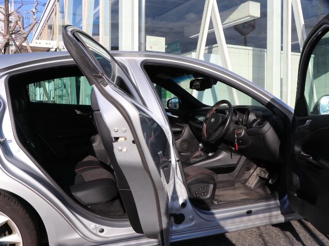 ALFAROMEO ALFAROMEO Giulietta 2013