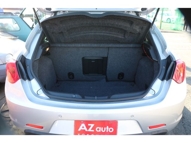 ALFAROMEO ALFAROMEO Giulietta 2013