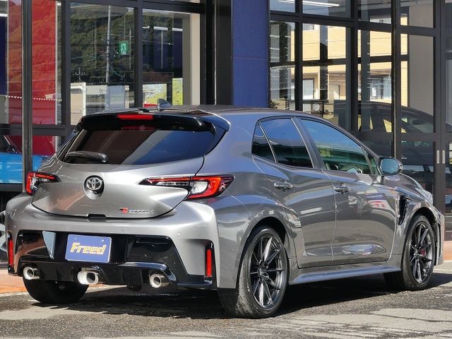 TOYOTA GR COROLLA 2025