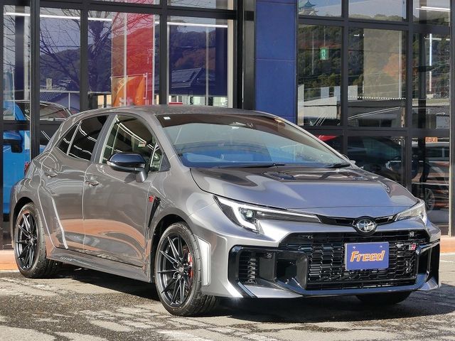 TOYOTA GR COROLLA 2025