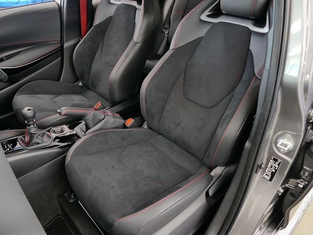 TOYOTA GR COROLLA 2025