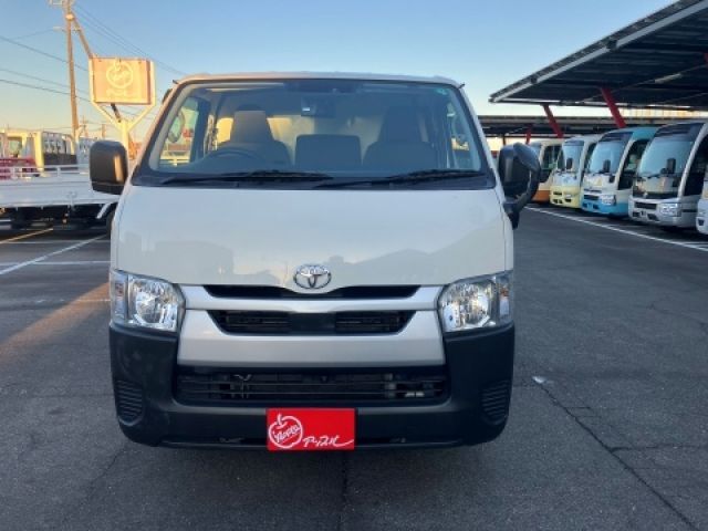TOYOTA HIACE van 2WD 2023