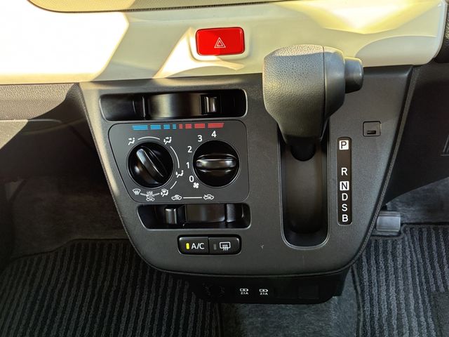 DAIHATSU MIRA TOCOT 2019