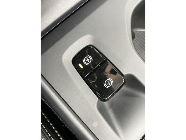 VOLVO VOLVO XC40 2019