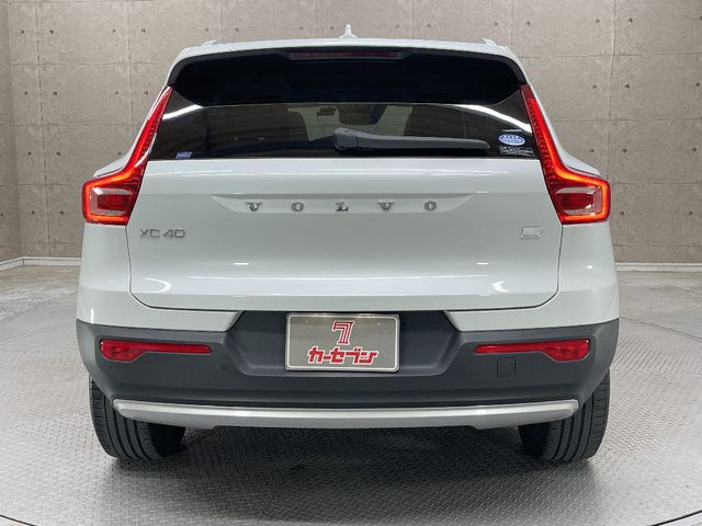 VOLVO VOLVO XC40 2020