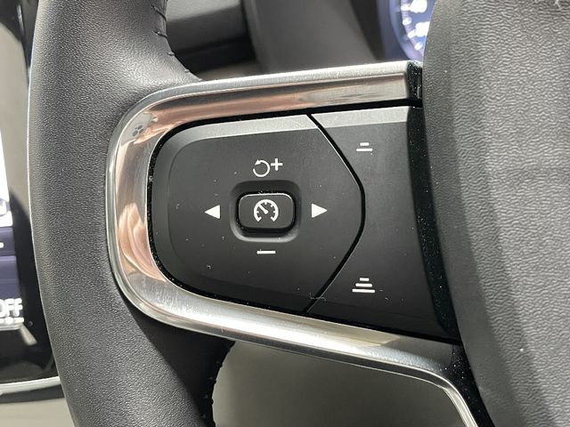 VOLVO VOLVO XC40 2020