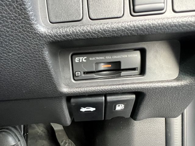 NISSAN X-TRAIL HYBRID 4WD 2015