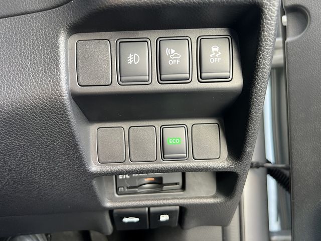 NISSAN X-TRAIL HYBRID 4WD 2015