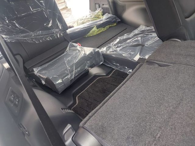 TOYOTA LANDCRUISER wagon 2025