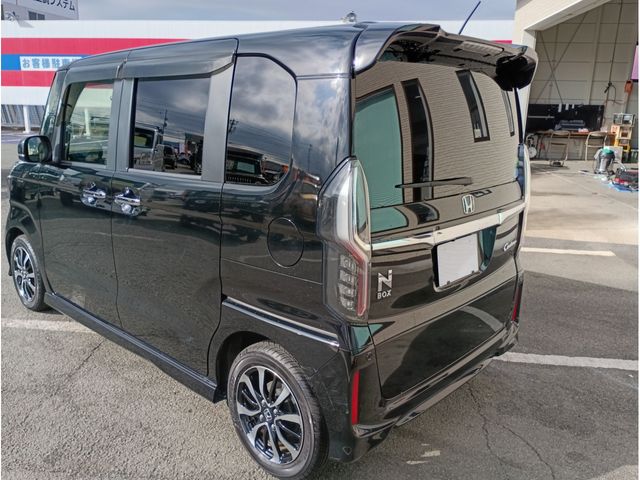 HONDA N BOX CUSTOM 2020
