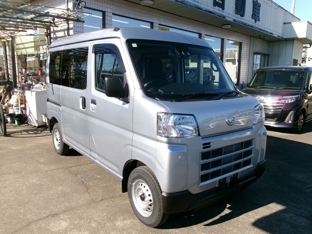 DAIHATSU HIJET CARGO 2025