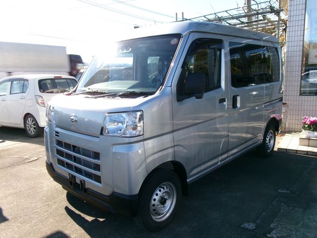 DAIHATSU HIJET CARGO 2025