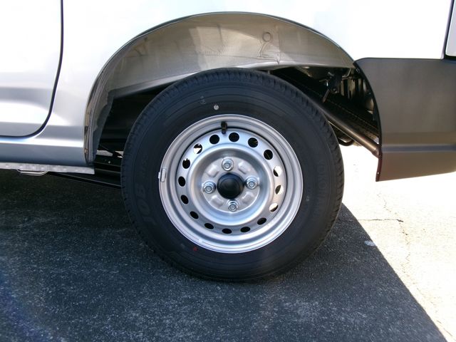 DAIHATSU HIJET CARGO 2025