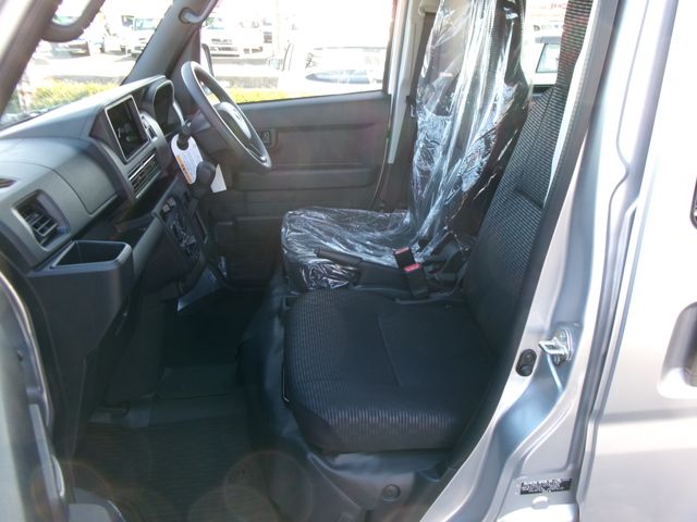 DAIHATSU HIJET CARGO 2025