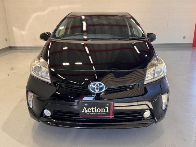 TOYOTA PRIUS 2014