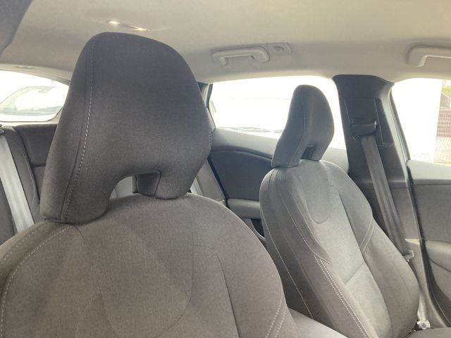 VOLVO VOLVO V40 2017